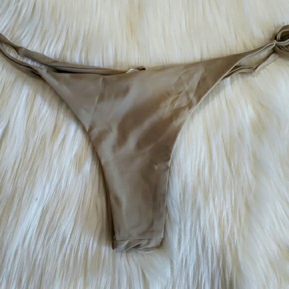 New Sexy 3D Flowers Brazilian Triangle Bikini Set - Picture 10 of 11